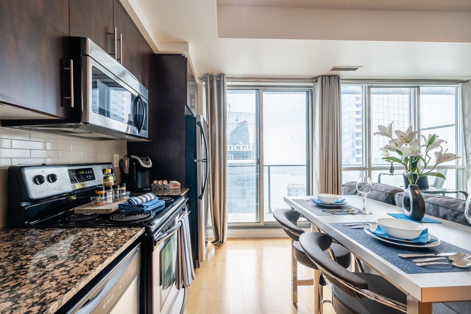 1Br Luxury Condo - Downtown Торонто Экстерьер фото